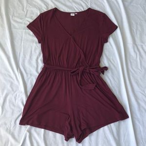Gap maroon wrap style romper
